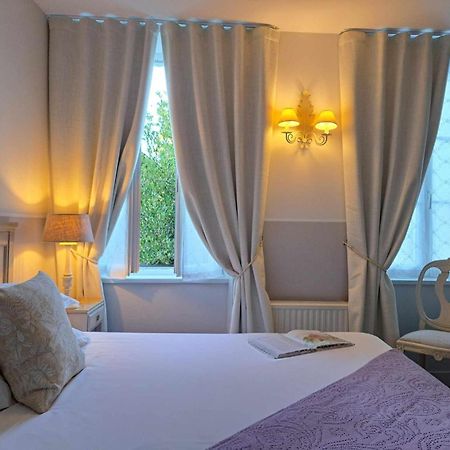 Hotel Traiteur Les Ormes, The Originals Relais Barneville-Carteret Exterior photo